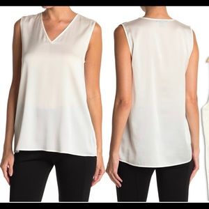 St. John 100% silk stretchy